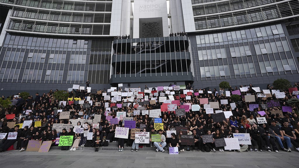 Kadin Cinayetleri Yurt Genelinde Protesto Edildi 1