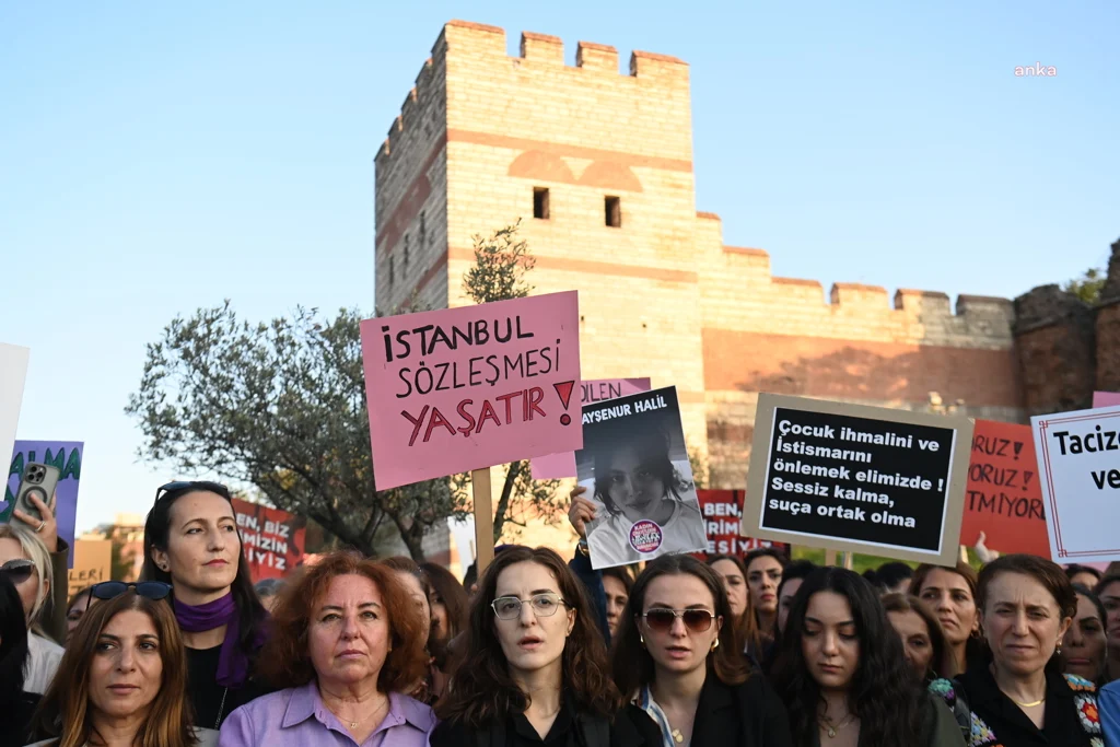 Kadin Cinayetleri Yurt Genelinde Protesto Edildi 2