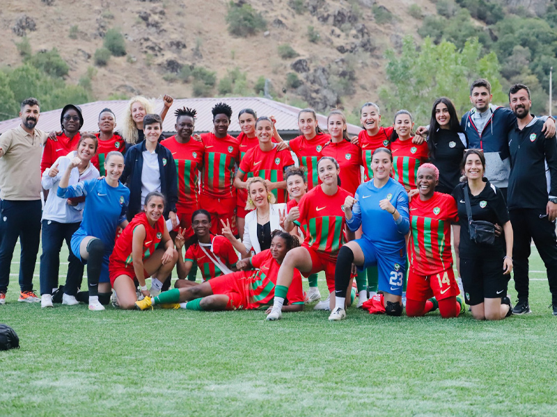 Amedspor Kadın Futbol Takımı Hakkari’den Beraberlikle Döndü2