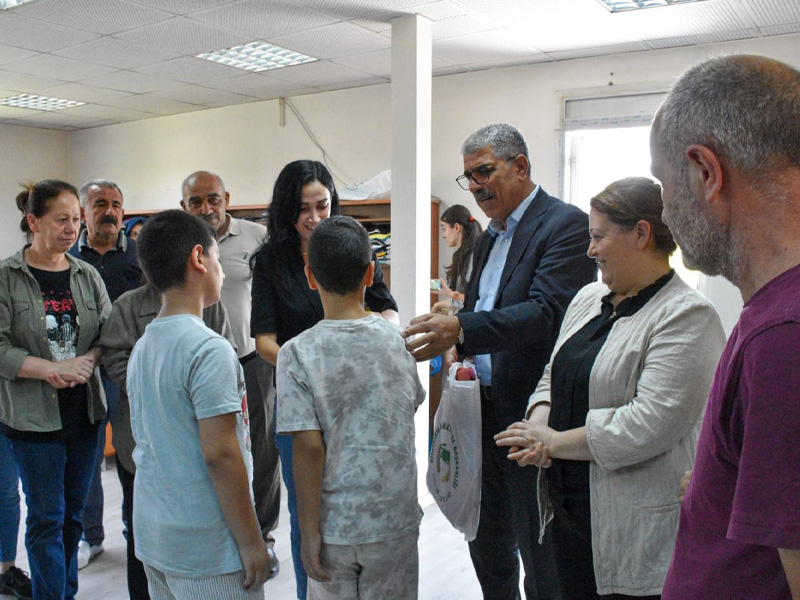 Diyarbakır'da 1500 Çocuğa Çanta Ve Kırtasiye Desteği3