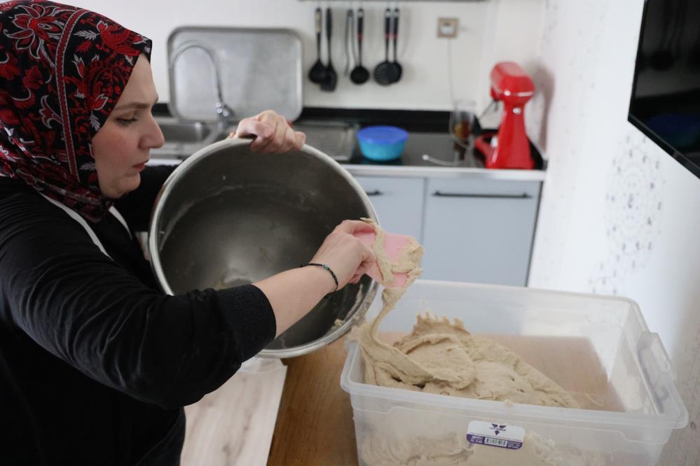 Diyarbakır’da Girişimci Kadın Ekmeğiyle Markasını Kurdu (3)