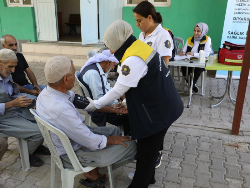 Diyarbakır’da Kapsamlı Sağlık Taraması Yapıldı (2)
