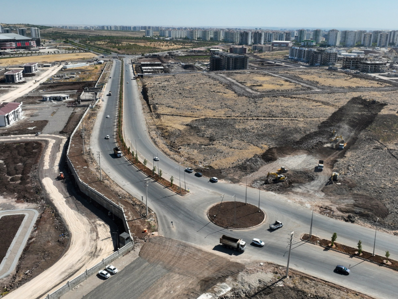 Diyarbakır’da Şehir Hastanesi’ne Giden Yeni Yollar Açılıyor (2)