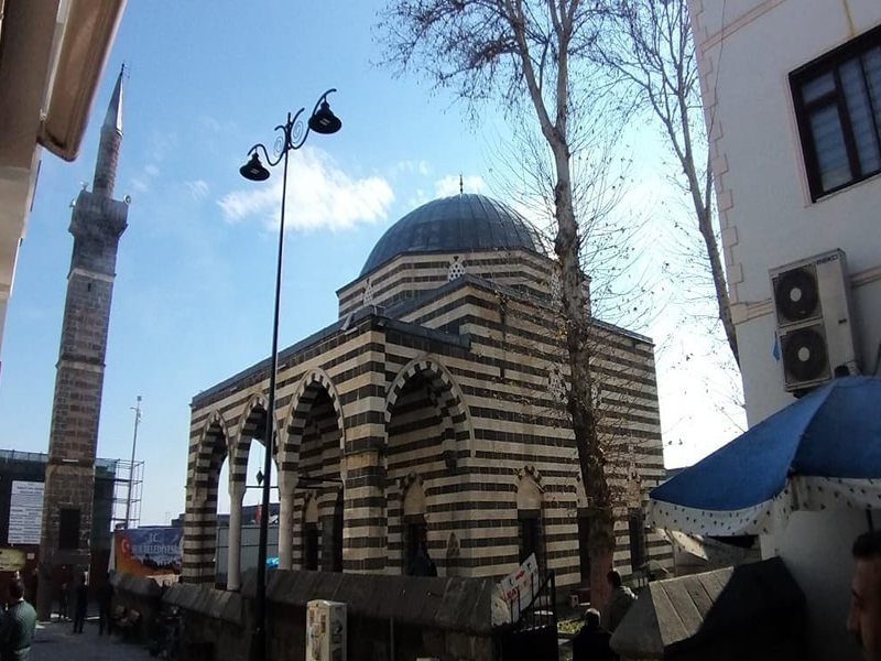 Diyarbakır’ın Çok Kültürlü Mimarileri2