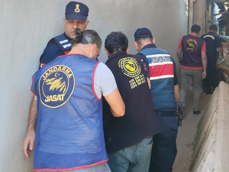 İçkisine Laf Ettiği Için Babaannesinin Başına Tüple Vurarak Öldürdü2