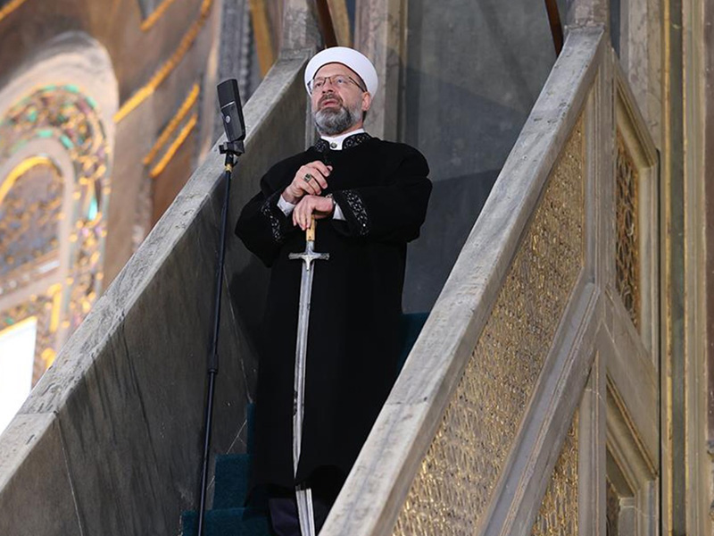 Manifest Grubu Cuma Hutbesi Konusu Oldu2