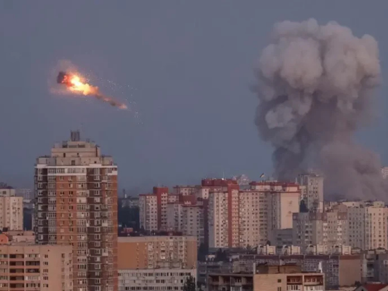 Tarihi Ilk Rusya Kiev’de Hükümet Binasına Saldırdı (2)