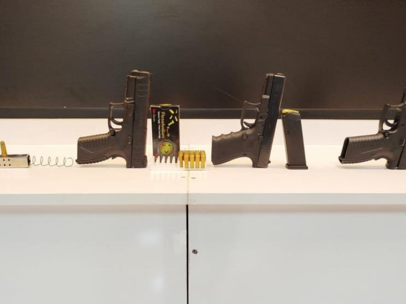 Adliye Önünde Silah Çeken 3 Şahıs Adliyede-1