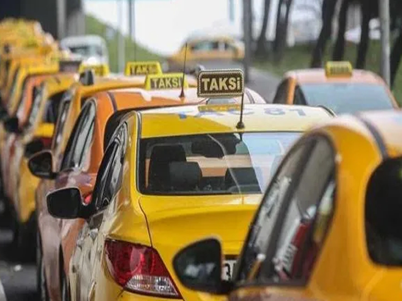 Diyarbakır Havalimanı’nda Taksi Skandalı “Yakın Mesafeye Gitmiyoruz”3