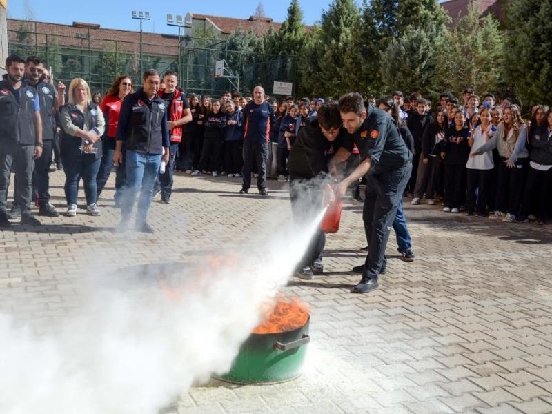 Diyarbakır’da Deprem Ve Yangın Tatbikatı