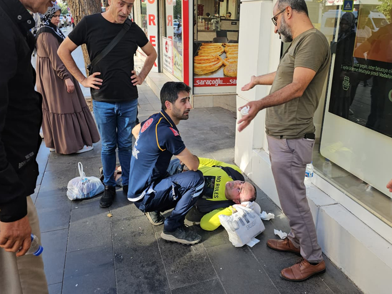 Diyarbakır’da Engelli Bir Kişi Epilepsi Krizi Geçirdi2