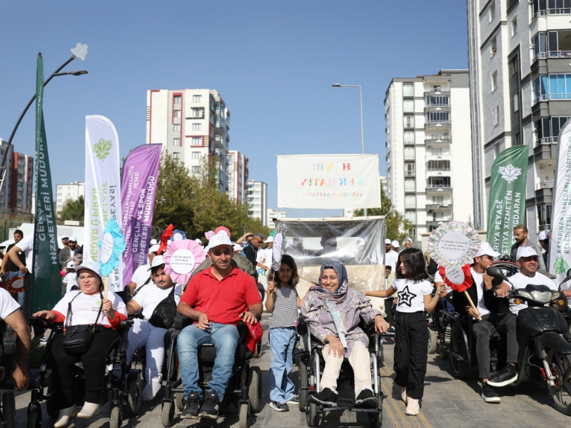 Diyarbakır’da Engellilerden Barış Çağrısı Engel Olmayın (2)