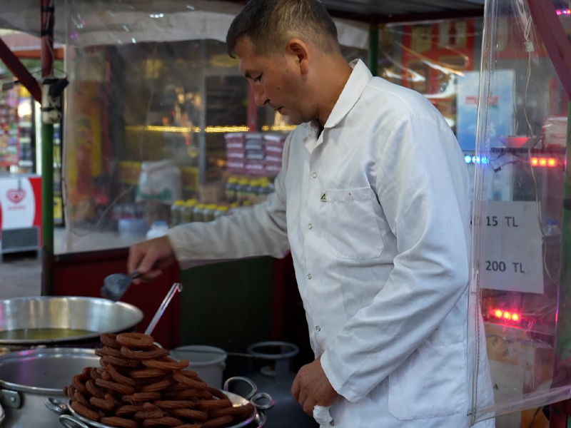 Diyarbakır’da Tedavi Için Hastaneye Gitti, Parmağının Yarısı Artık Yok4
