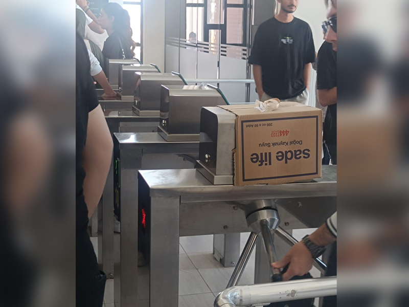 Diyarbakır'da Yemekhane Krizi Öğrenciler Aç Kaldı2-1