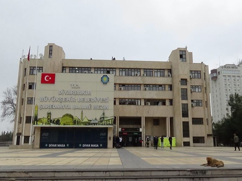 Hüda Par Lideri Diyarbakır’da Dem Partili Belediyeyi Ziyaret Edecek1