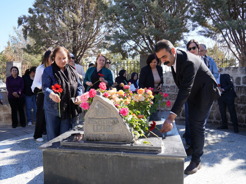 Kürt Yazar Diyarbakır’da Anıldı! (2)