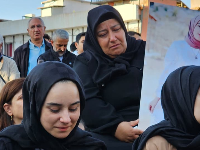 Rojin Kabaiş’in Ölümünün 1. Yılında Diyarbakır’da Oturma Eylemi3