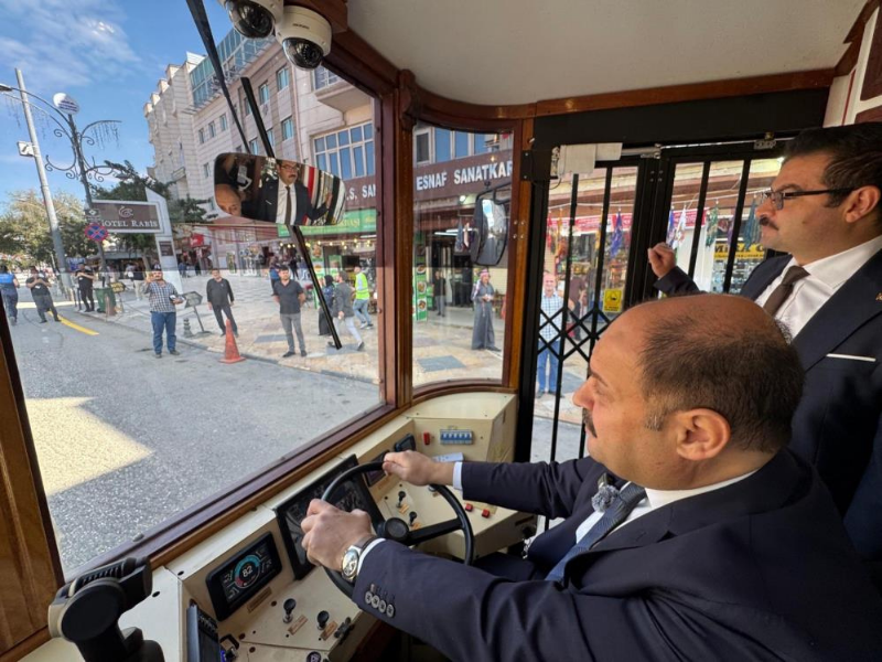 Şanlıurfa Sokaklarında Nostaljik Yolculuk Başladı (3)