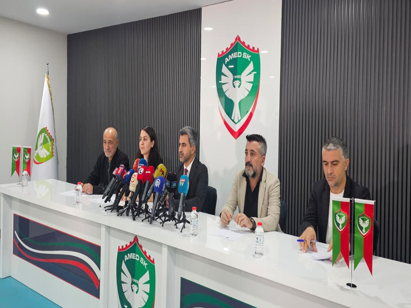 Amedspor Başkanı Nahit Eren'den Atatürk Pankartı Tartışmasına Net Açıklama3