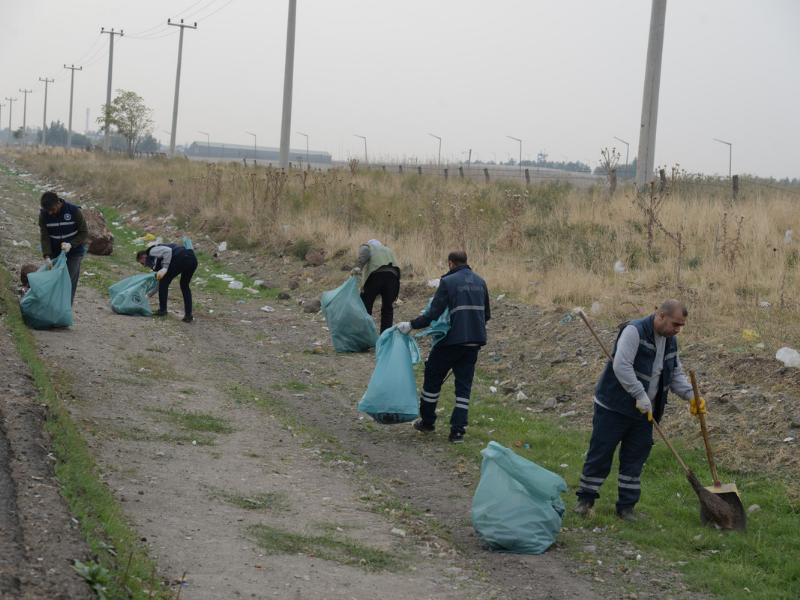 Bir Günde 160 Torba Çöp Diyarbakır’dan Temizlik Mesajı (2)