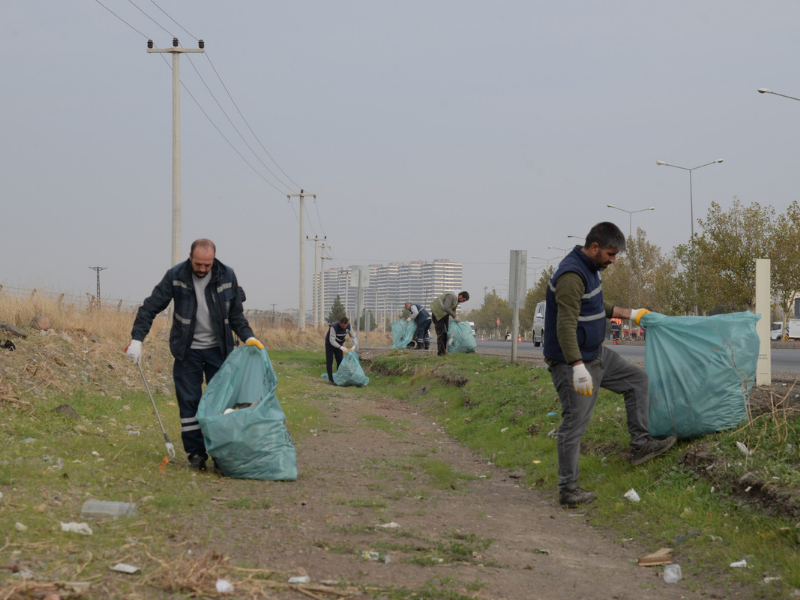 Bir Günde 160 Torba Çöp Diyarbakır’dan Temizlik Mesajı (3)