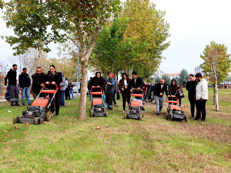 Diyarbakır’da Gençlere Uygulamalı Bahçe Bakımı Eğitimi (2)