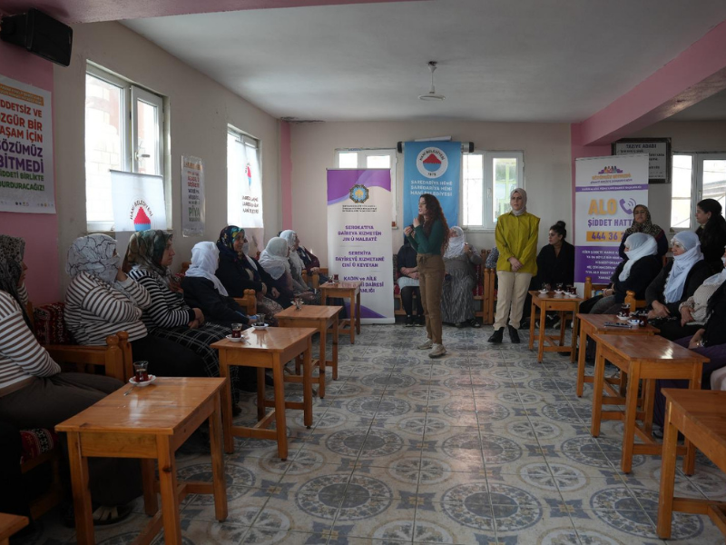 Diyarbakır’da Kadına Yönelik Şiddet Farkındalığı Etkinliği Düzenlendi (1)