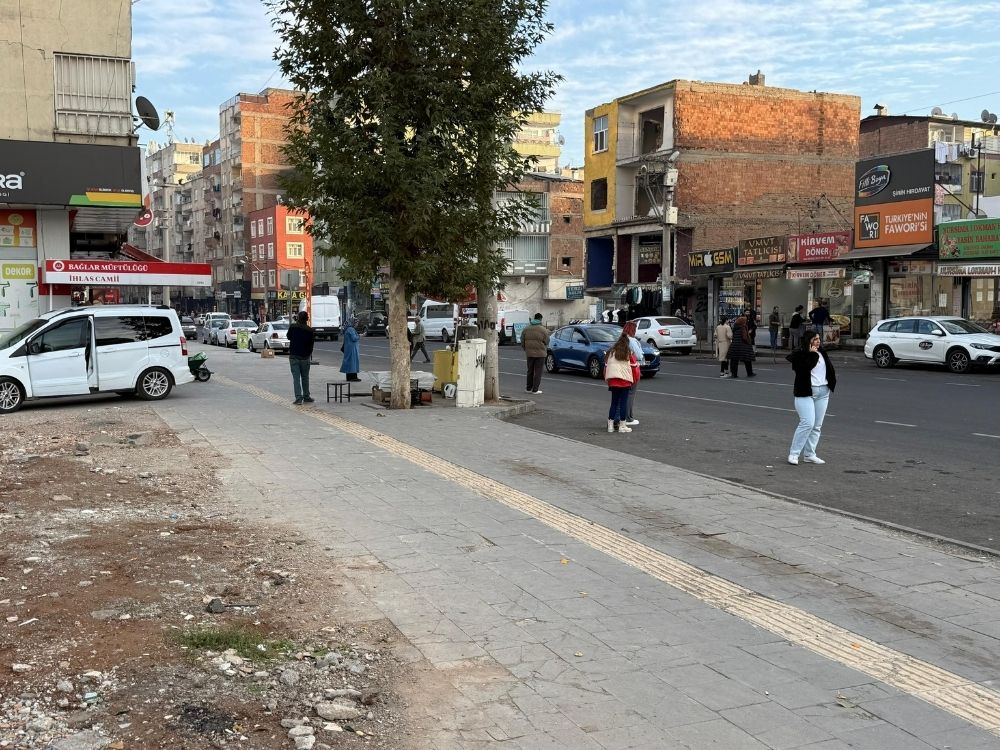 Diyarbakır’da Taksi Durağında Kanlı Saldırı (2)