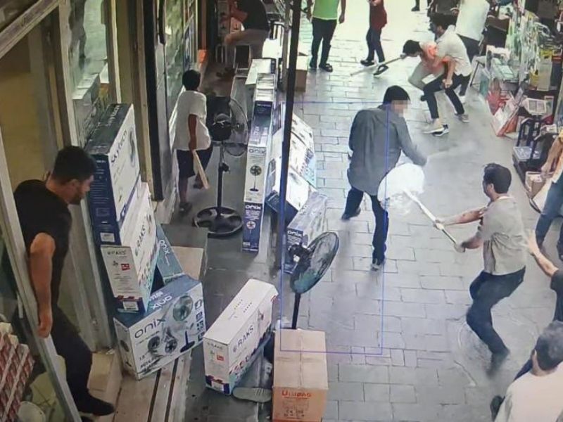 Haraç Kavgası Otel Önünde Alevlendi