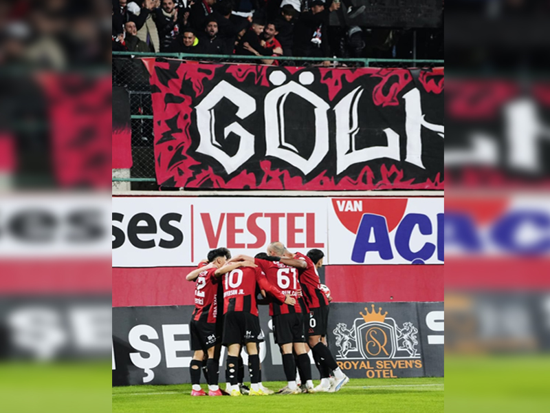 Tff 1. Lig'de Vanspor, Sakaryaspor'u 3 2 Mağlup Etti2