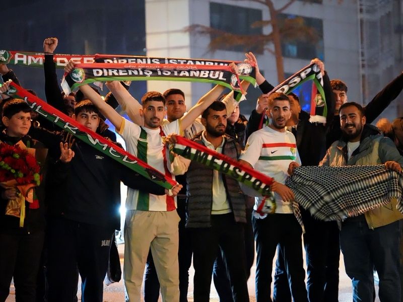 Amedspor Taraftarı İstanbul’da Takımına Sahip Çıktı (2)