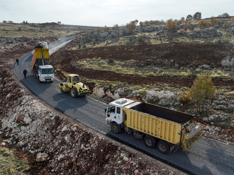 Diyarbakır’da 2025’Te 172 Kilometre Yol Çalışması Tamamlandı (3)