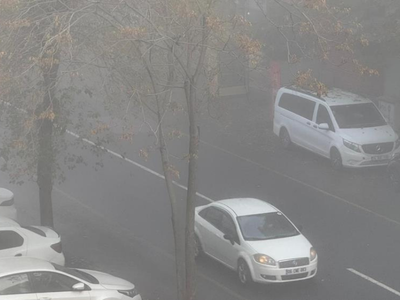 Diyarbakır’da Alarm Veren Sis! Trafik Ve Uçuşlar Etkilendi