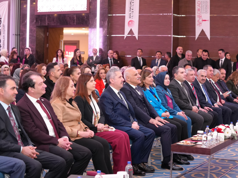 Diyarbakır’da Kadın Girişimciler Zirvesi Düzenlendi (2)