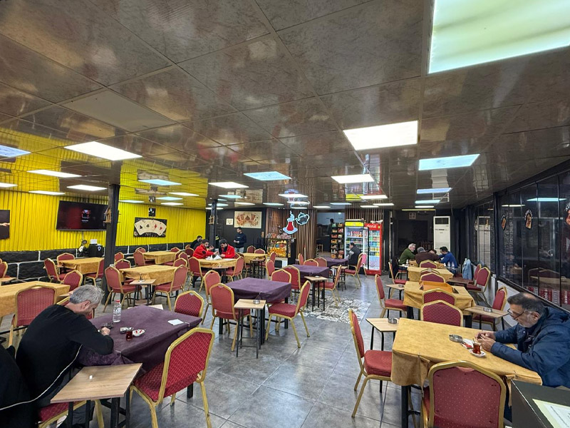 Diyarbakır’da Kıraathane Geleneği Viral Oldu Kaybeden 10 Dakika Ağlıyor5