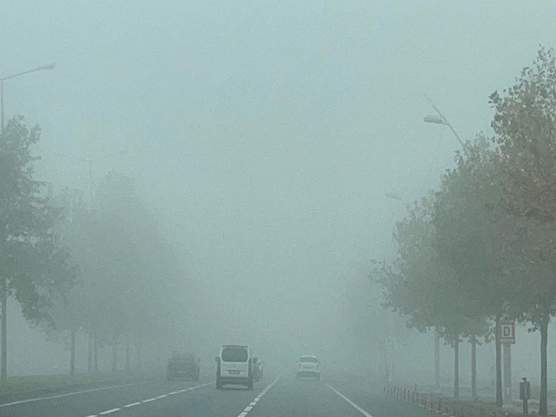 Diyarbakır’da Sabah Saatlerinde Sis Etkili Oldu1