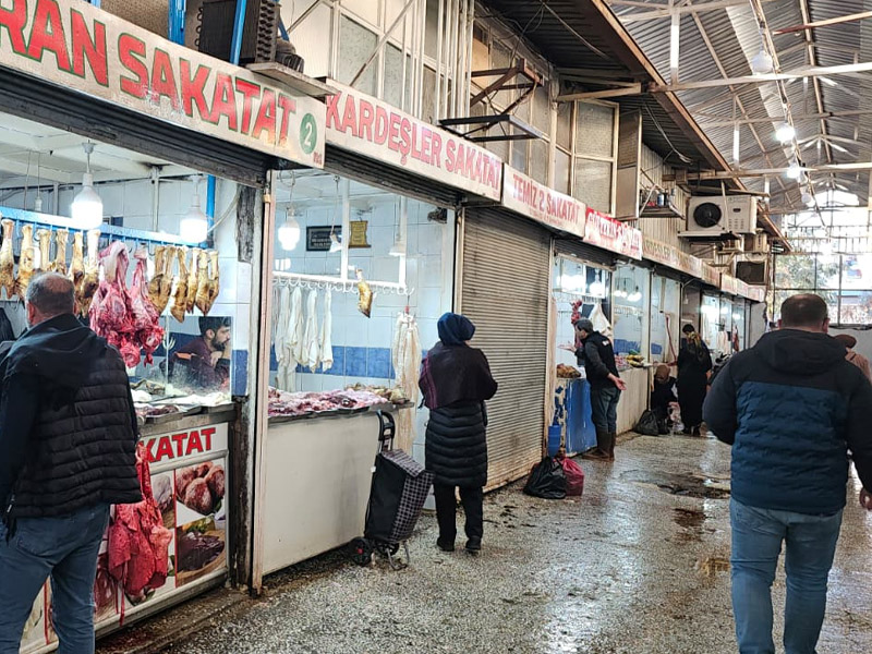 Diyarbakır’da Sakatata Yoğun Ilgi; Fiyatlar Cep Yakıyor3