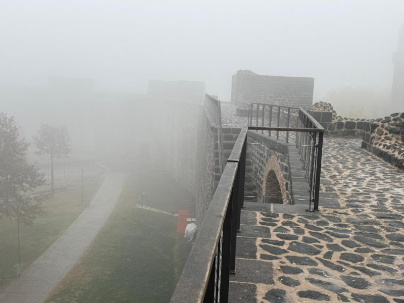 Diyarbakır’da Sisle Birlikte Kartpostallık Manzaralar (1)