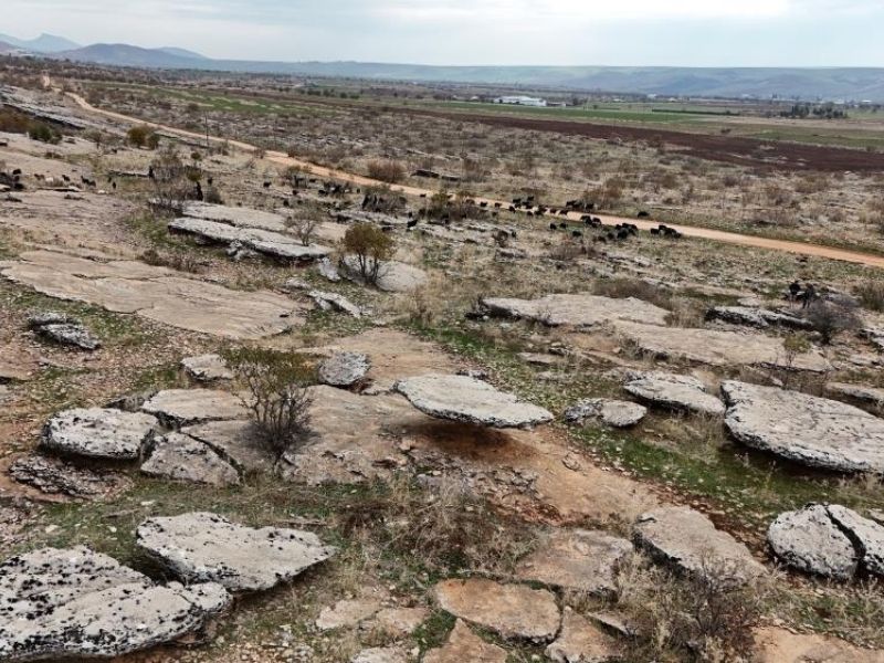 Diyarbakır’daki Mantar Kaya Buzul Çağının Izlerini Taşıyor (2)