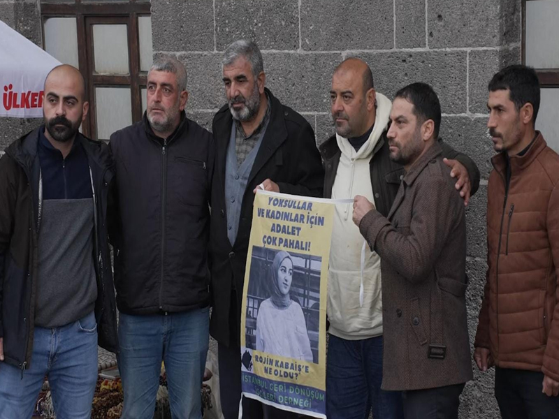 Nizamettin Kabaiş Rojin Için Sur’daki Esnaflardan Destek Istedi2