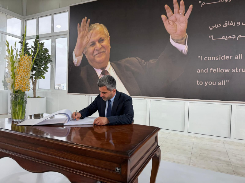 Amedspor, Süleymaniye’de Kyb Başkanı Ile Görüştü (1)