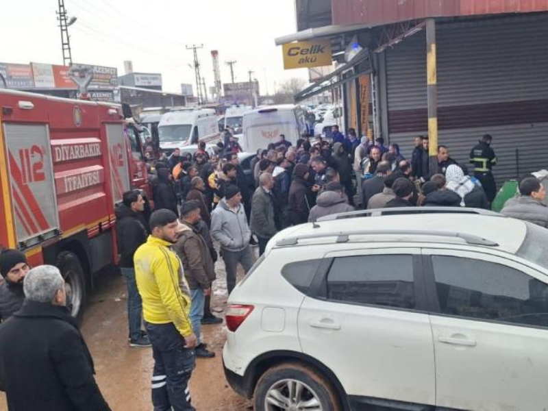 Diyarbakır’da Oto Sanayi Dükkanında Patlama (2)