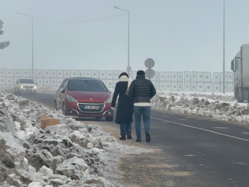 Diyarbakır’da Sis Sabah Saatlerine Kadar Etkili Oldu (2)