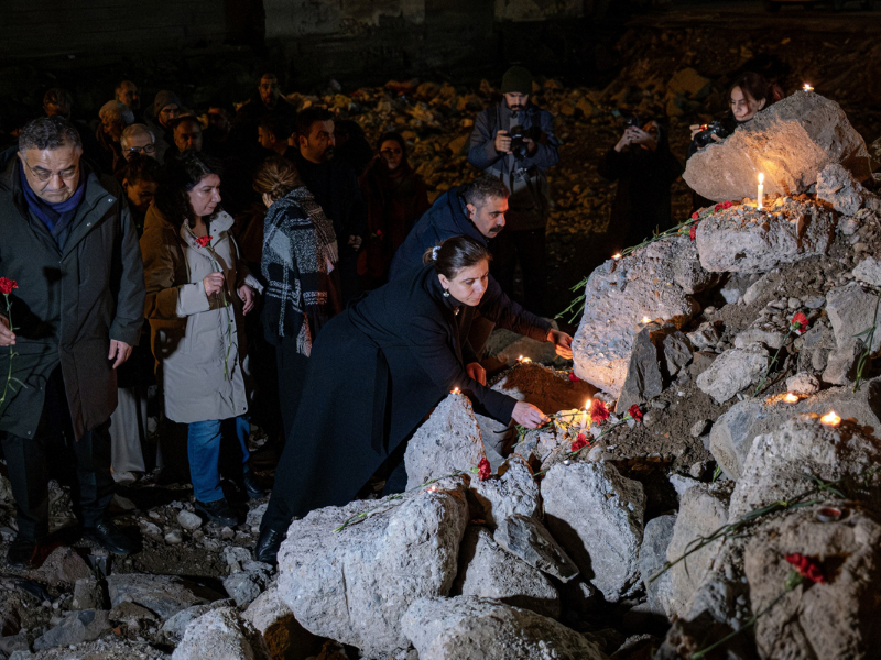 Diyarbakır’da 6 Şubat Depreminde Hayatını Kaybedenler Anıldı (3)