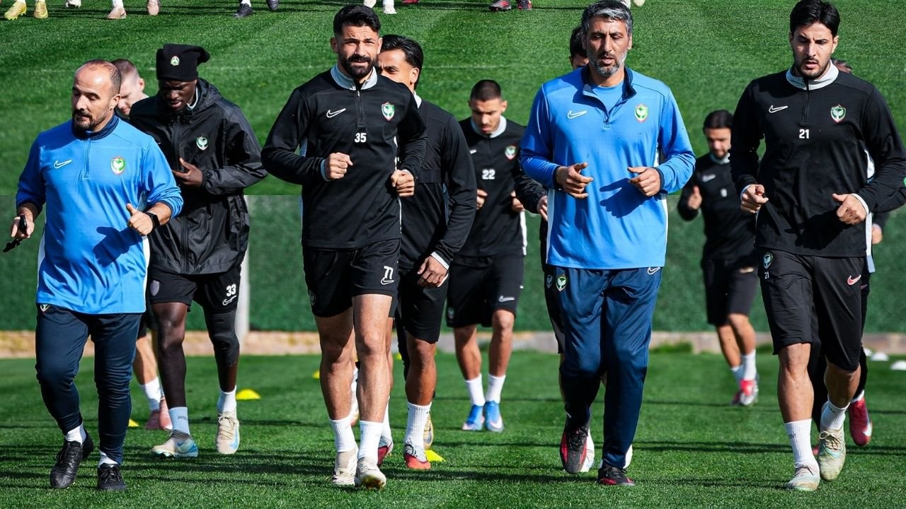 Amedspor'da takımın yarısından fazlasının sözleşmesi sona eriyor