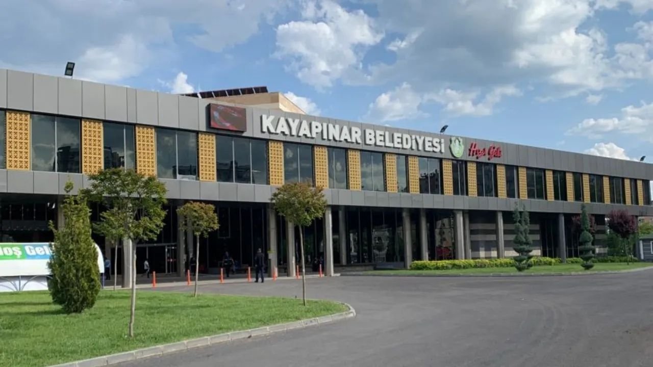 Diyarbakır'da 80 personel kararı yargıya taşındı: Belediye kendini savundu