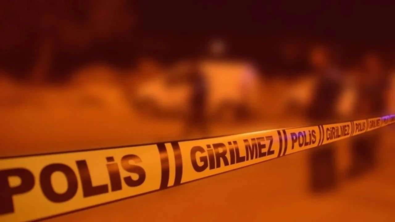 Diyarbakır'da iş yerine saldırı: Çok sayıda mermi atıldı