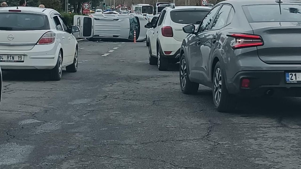 Dicle Üniversitesi'nde korkutan kaza: 3 kişi yaralandı