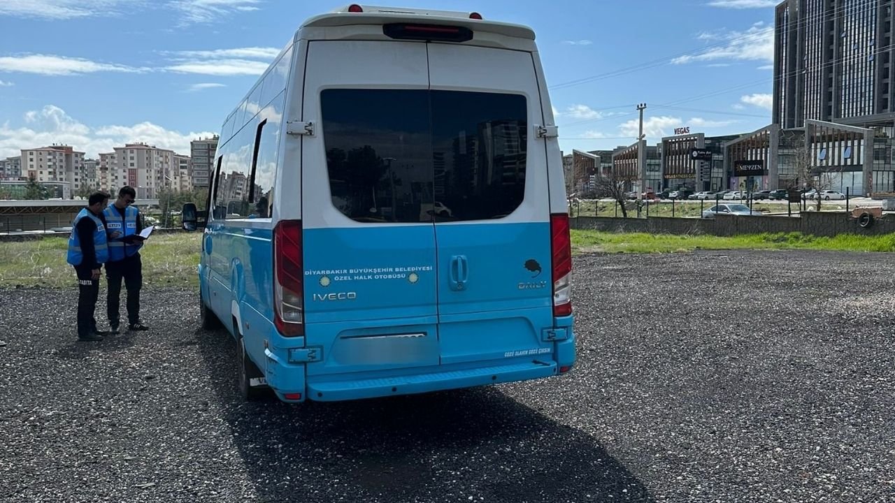 Diyarbakır'da yolcuyu darp eden şoförü Büyükşehir affetmedi