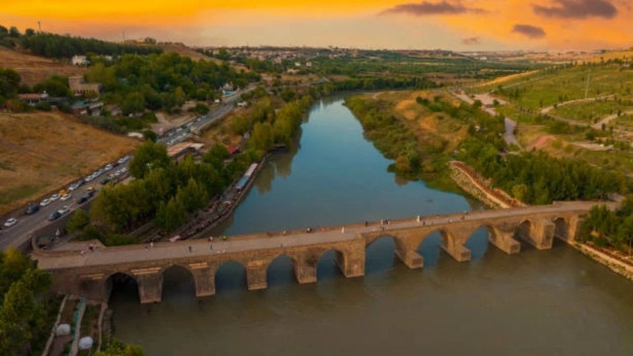 TOKİ Diyarbakır'da arsa satıyor: Alacaklara büyük fırsat sunuluyor